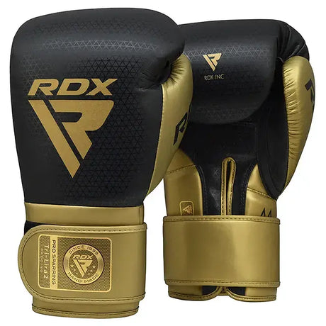 Boxen und MMA Ausrüstung Kraftathlet